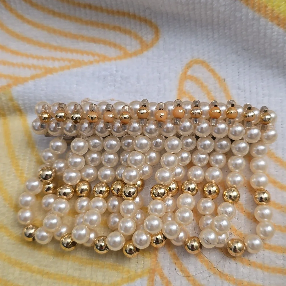 EUC - Vintage Faux Pearl and Gold Beads Hair Clips, Bundle of 3